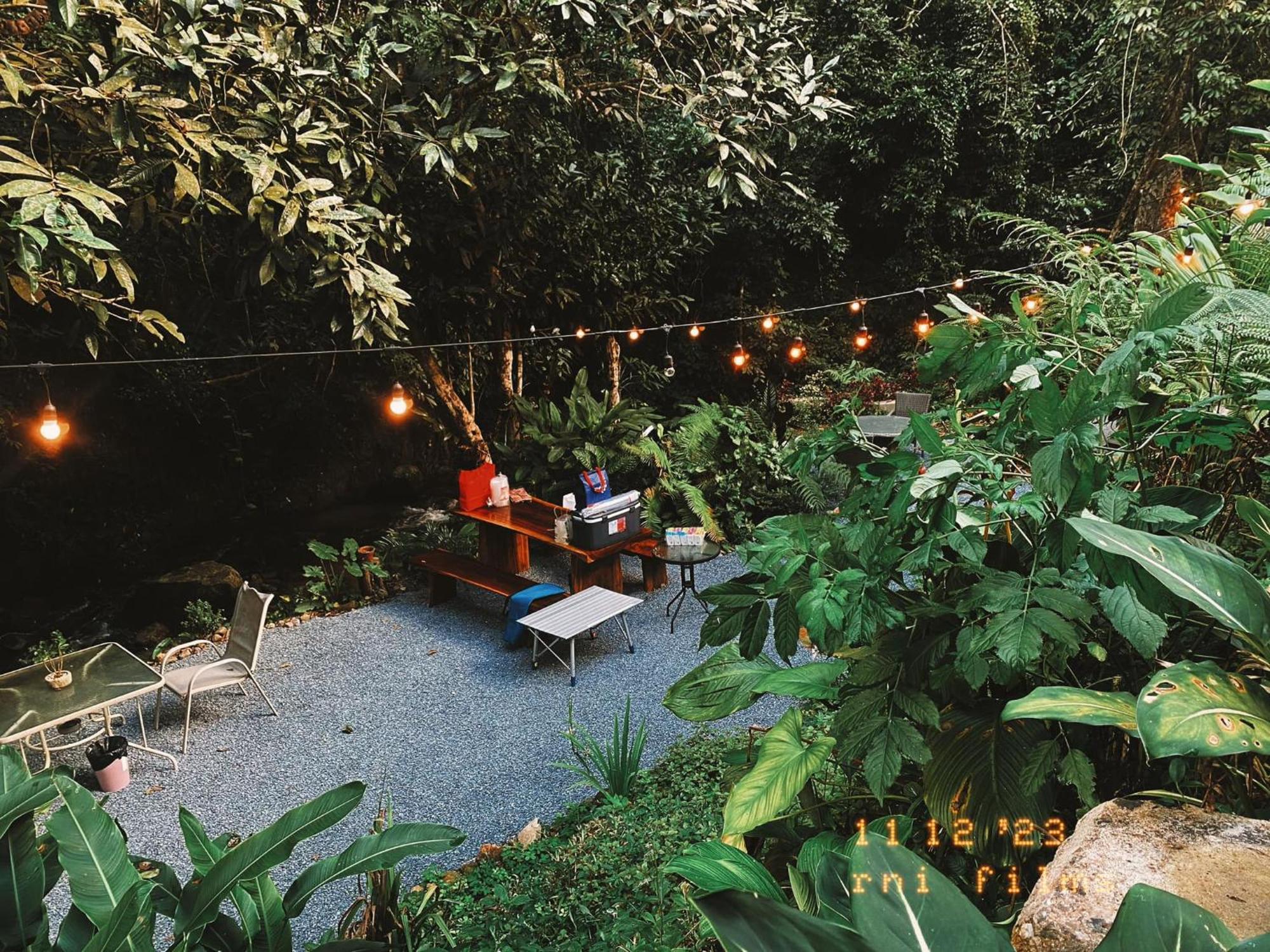 Bee Forest Ban Pok Nai Exterior photo