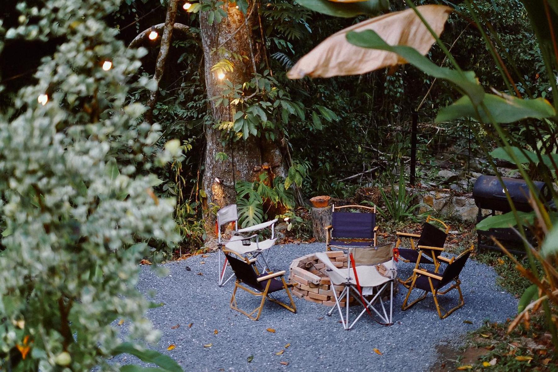 Bee Forest Ban Pok Nai Exterior photo