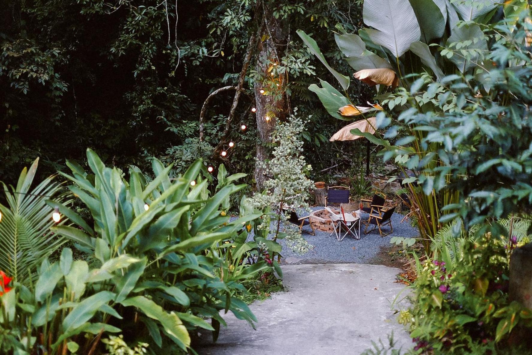 Bee Forest Ban Pok Nai Exterior photo